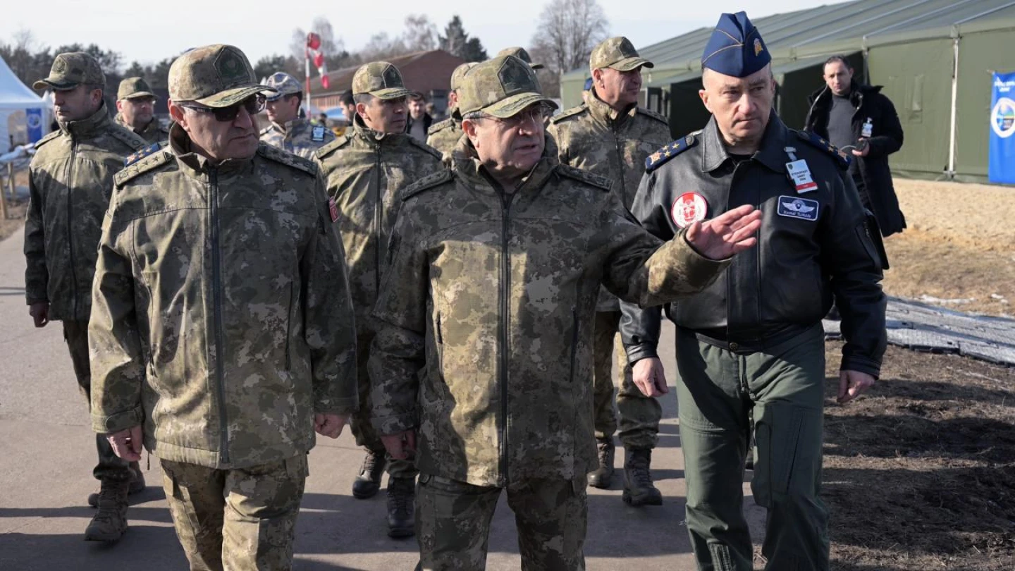 Genelkurmay Başkanı NATO tatbikatının seçkin gözlemci gününe katıldı