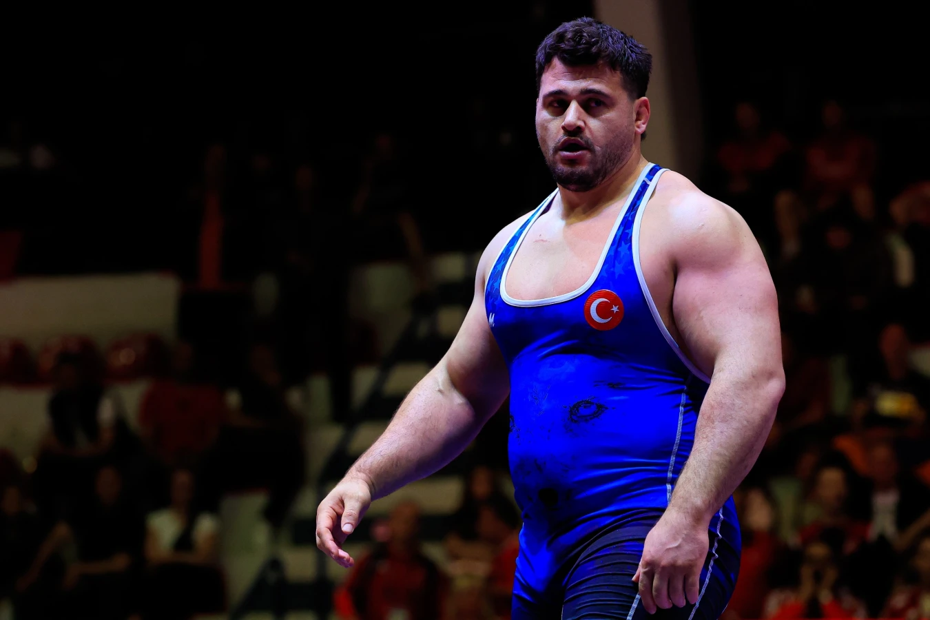 Milli sporcu Rıza Kayaalp, Avrupa şampiyonalarında 13 altın madalya kazanan ilk güreşçi oldu.