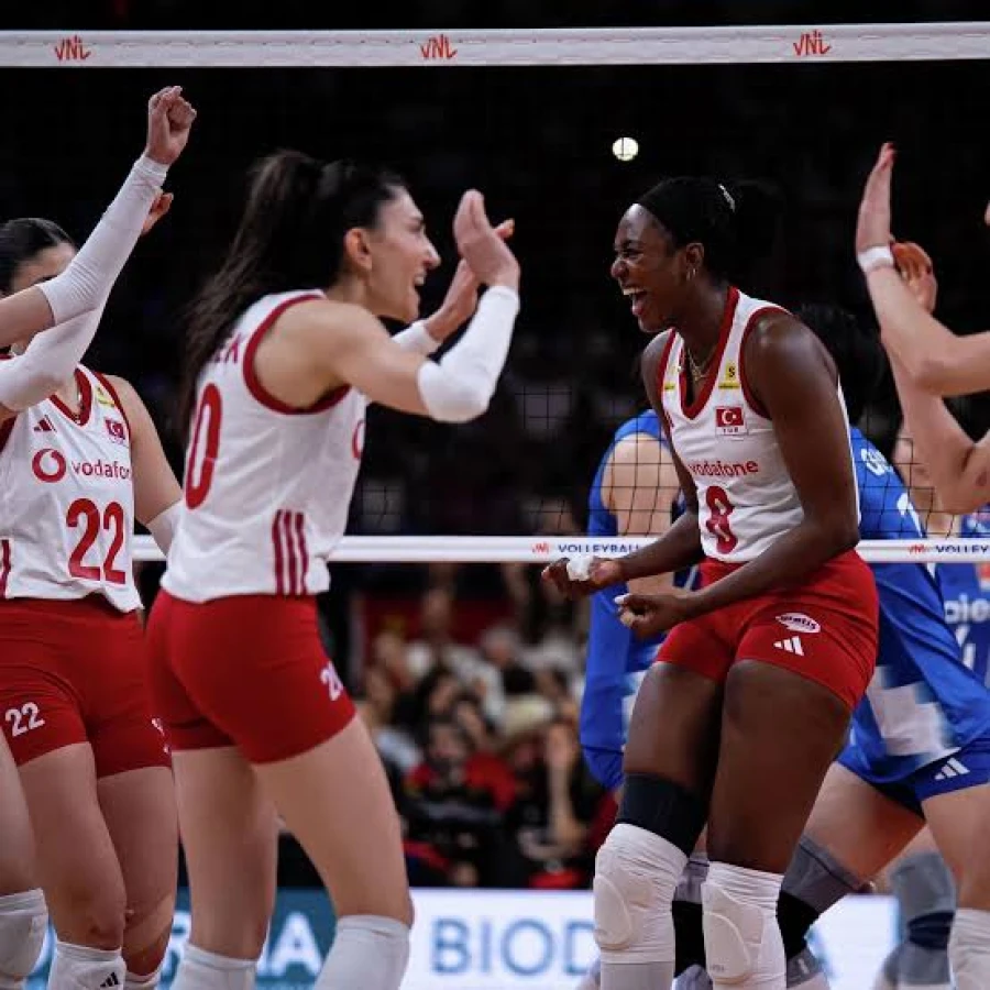 A Milli Kadın Voleybol Takımı, Milletler Ligi’nde yarı finale yükseldi