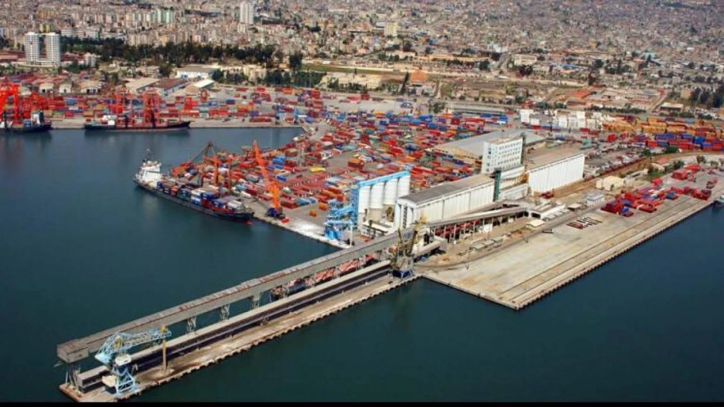 Türk limanlarına 7 ayda 34 bin 783 gemi uğradı